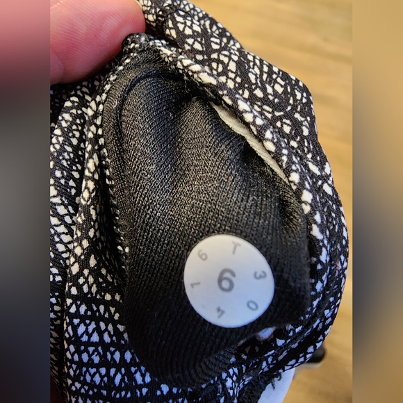 Lululemon Wonder Under black white mesh high rise Leggings 24" size 6 - Picture 11 of 11